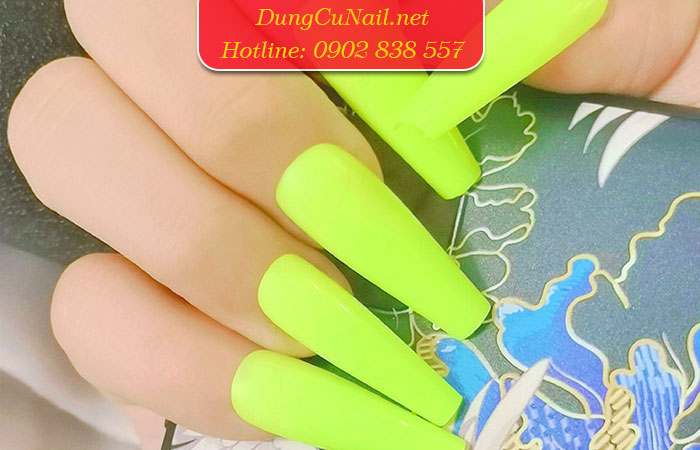 30 mẫu nail xanh lá cây đẹp nổi bật cực kỳ tôn da
